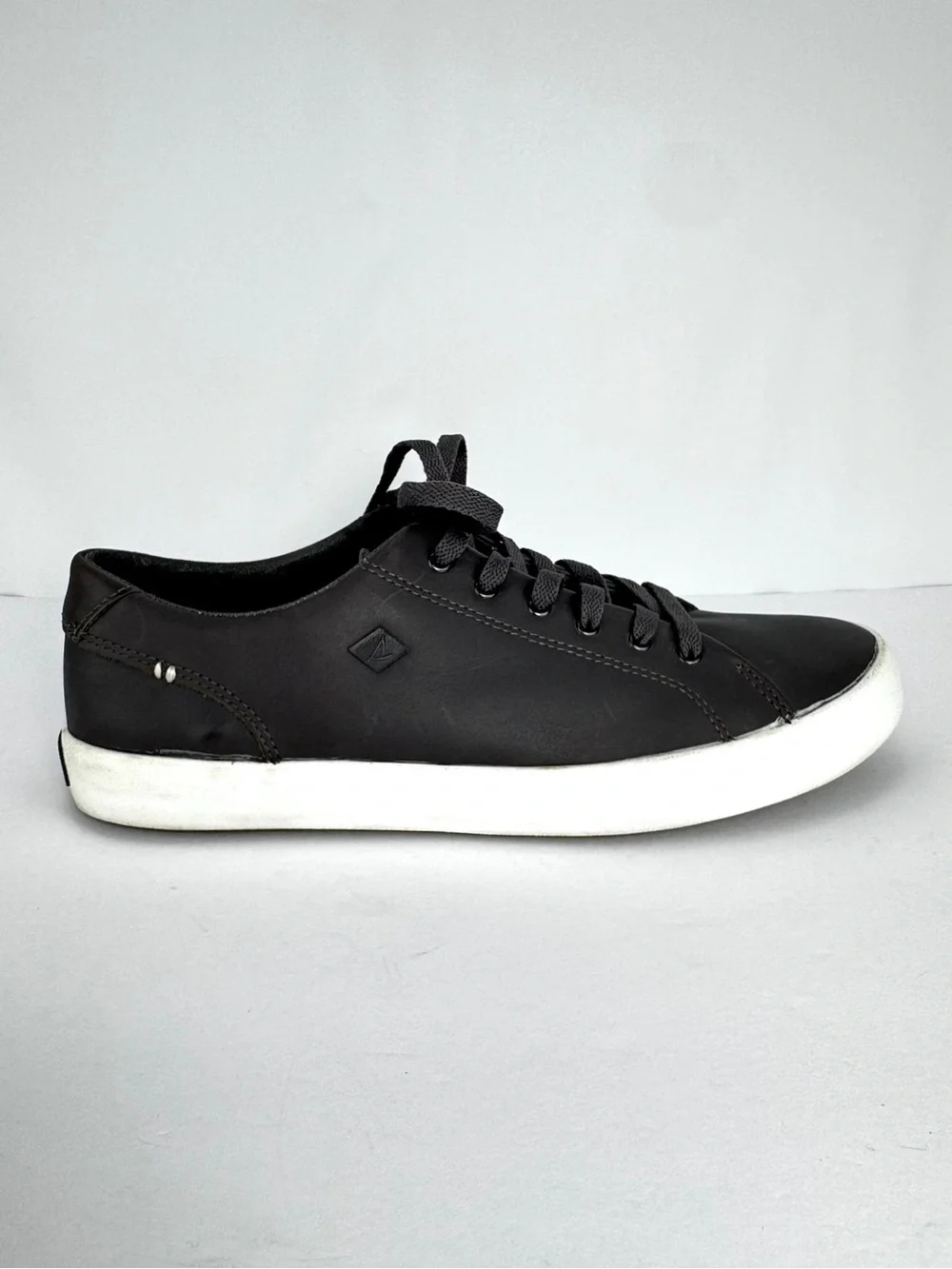 Sperry Men's Black Low-Top Lace-Up Sneakers with White Sole